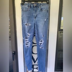 American eagle light wash skinny jeans size 6